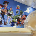 Disney•Pixar Toy Story cambia volto alla sala risonanza magnetica dell’Istituto Giannina Gaslini