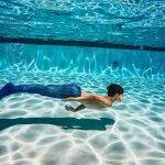 5 attività dentro e fuori dall’acqua per sentirsi già in estate